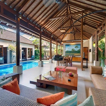 Lakshmi Luxury Villas, Walk To The Beach And Seminyak Shopping エクステリア 写真