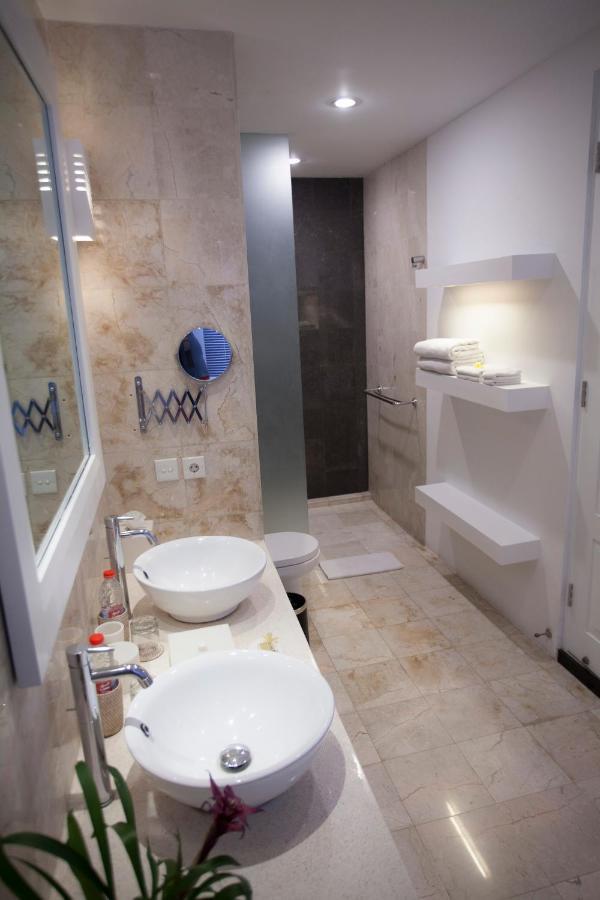 Lakshmi Luxury Villas, Walk To The Beach And Seminyak Shopping エクステリア 写真